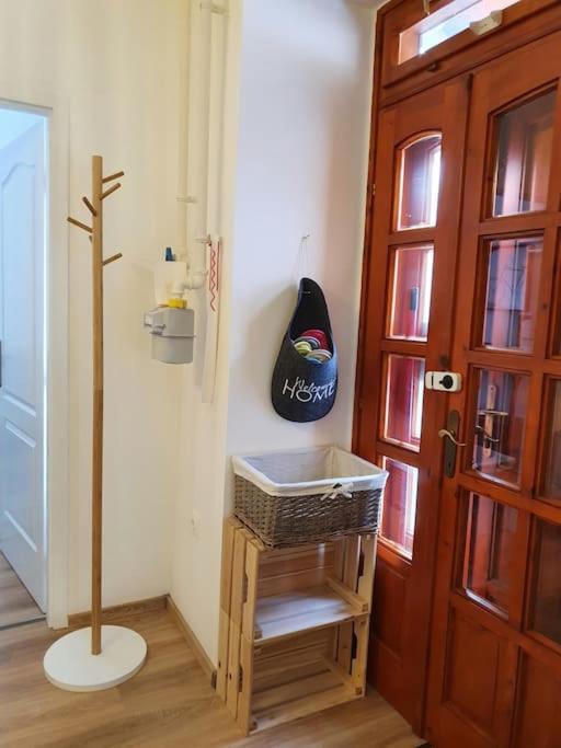Andrea Apartman Miskolc Belvarosaban Exteriör bild